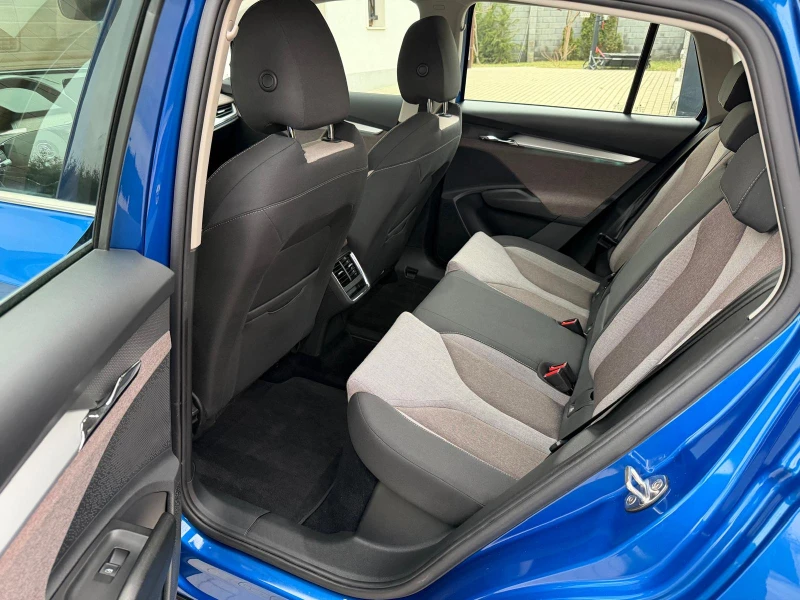 Skoda Enyaq 60 iV 62kWh, снимка 11 - Автомобили и джипове - 53514694