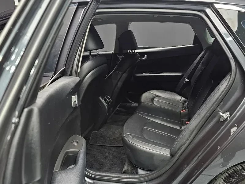 Kia K5, снимка 12 - Автомобили и джипове - 56707634