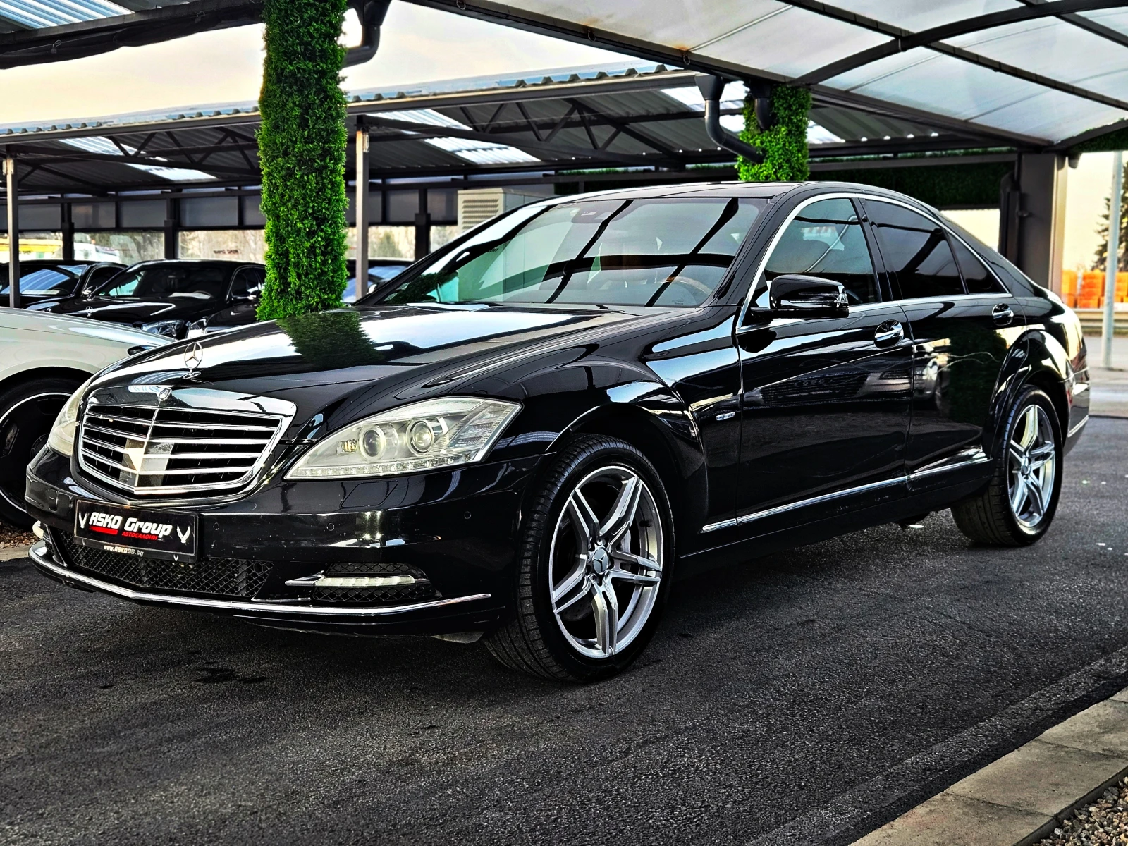 Mercedes-Benz S 350 4МАТ/FACE/DESIGNO/DISTR/CAMERA/HARMAN/ОБДУХ/ВАКУУМ, снимка 1