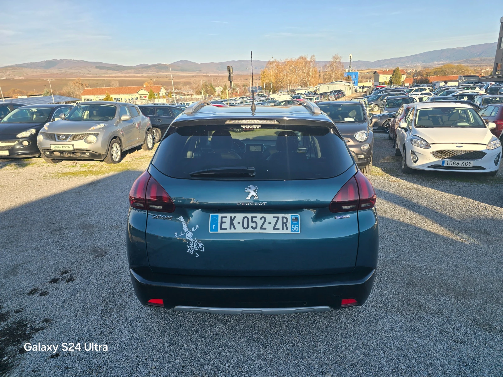 Peugeot 208 1.2i-110k.c-AVTOMATIK-FACE-PureTech Allure - изображение 6