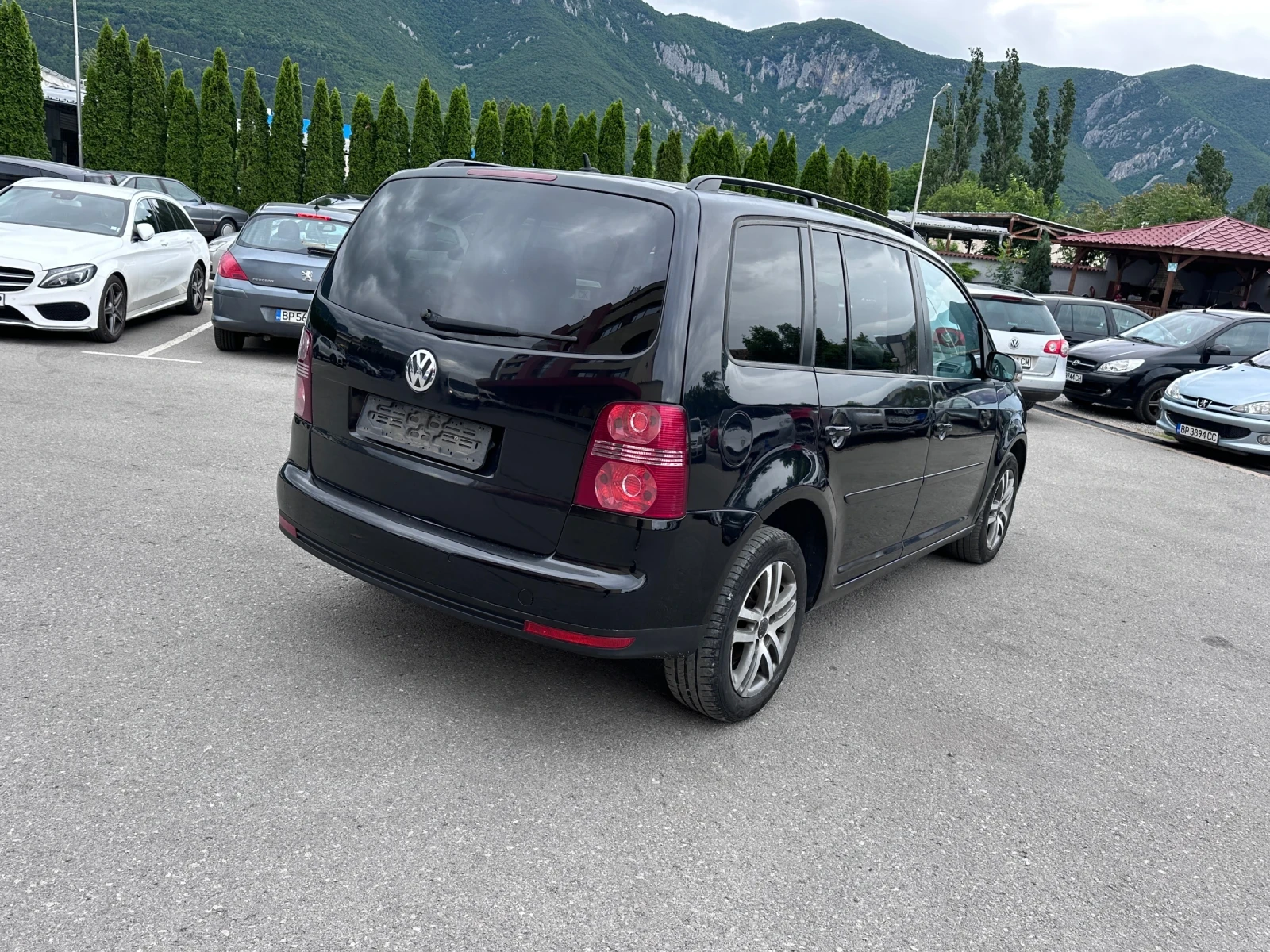VW Touran 1.9TDI - DSG - 7МЕСТА - изображение 5