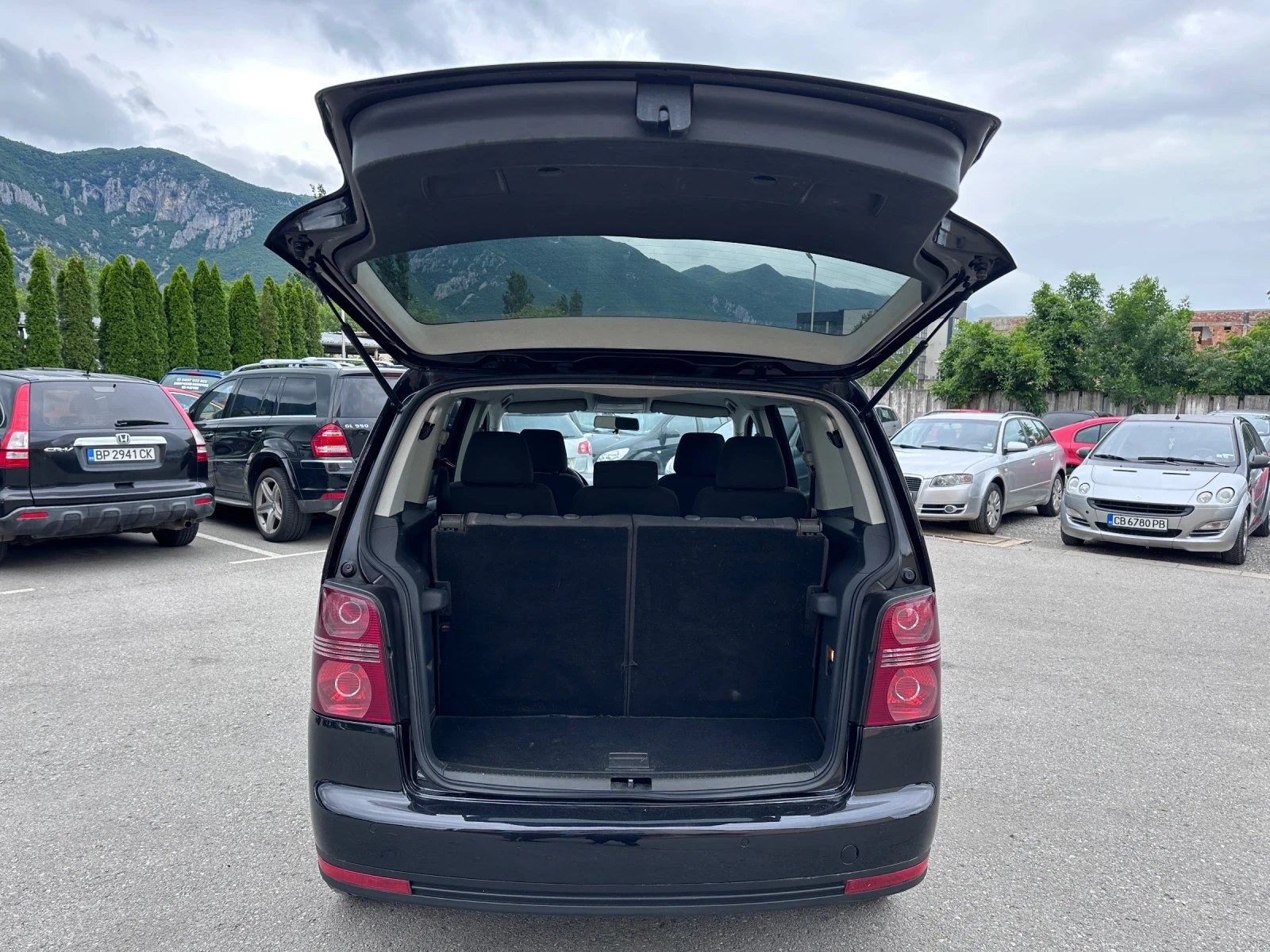 VW Touran 1.9TDI - DSG - 7 | Mobile.bg   17