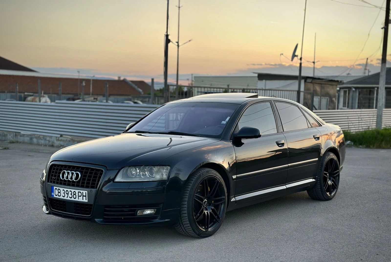 Audi A8  - изображение 2