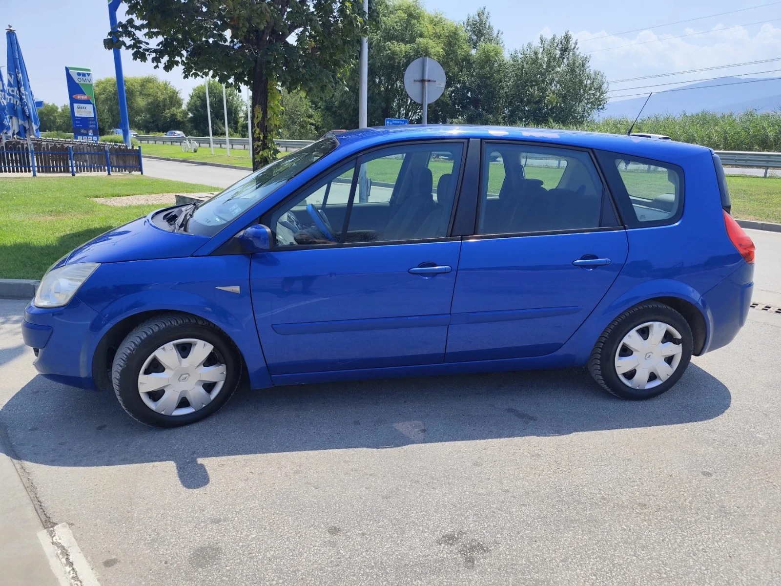Renault Megane 1.6 - изображение 3