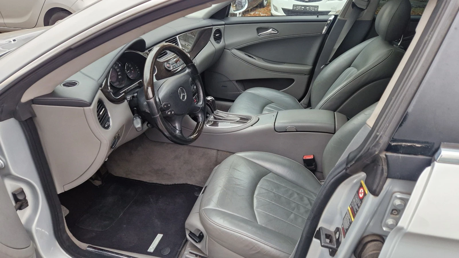 Mercedes-Benz CLS 350  - изображение 8