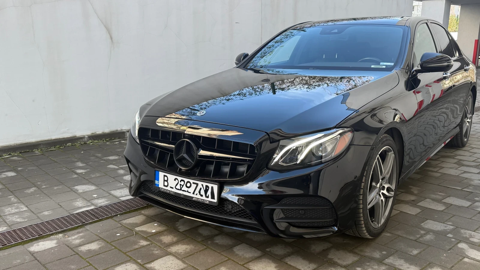 Mercedes-Benz E 400 AMG Line/79000Km/4Matic/Burmester/Panorama - изображение 3