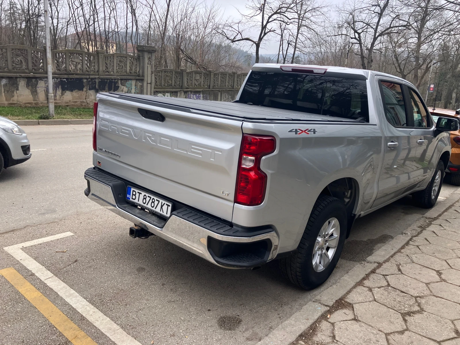 Chevrolet Silverado  - изображение 4