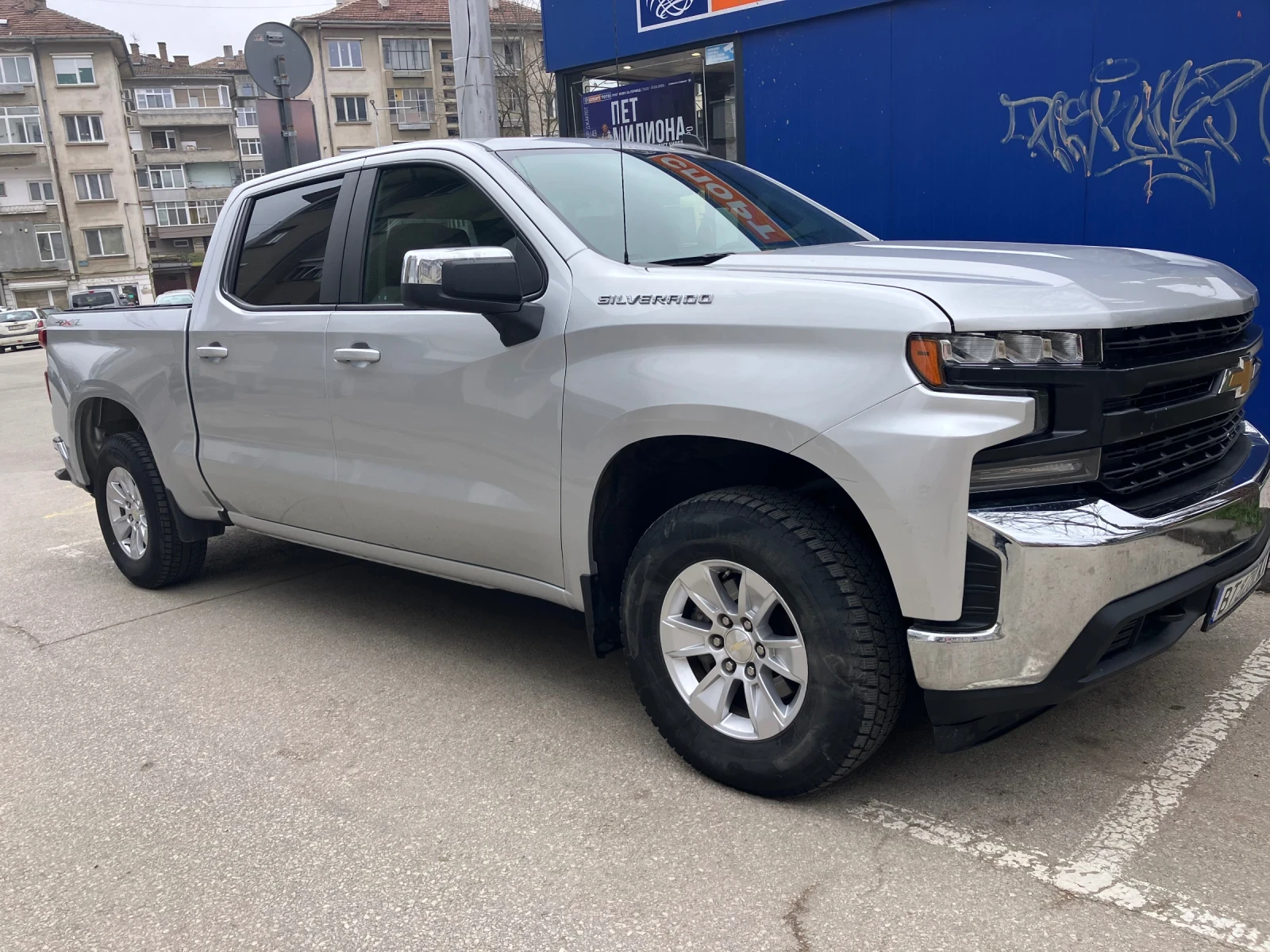 Chevrolet Silverado  - изображение 3