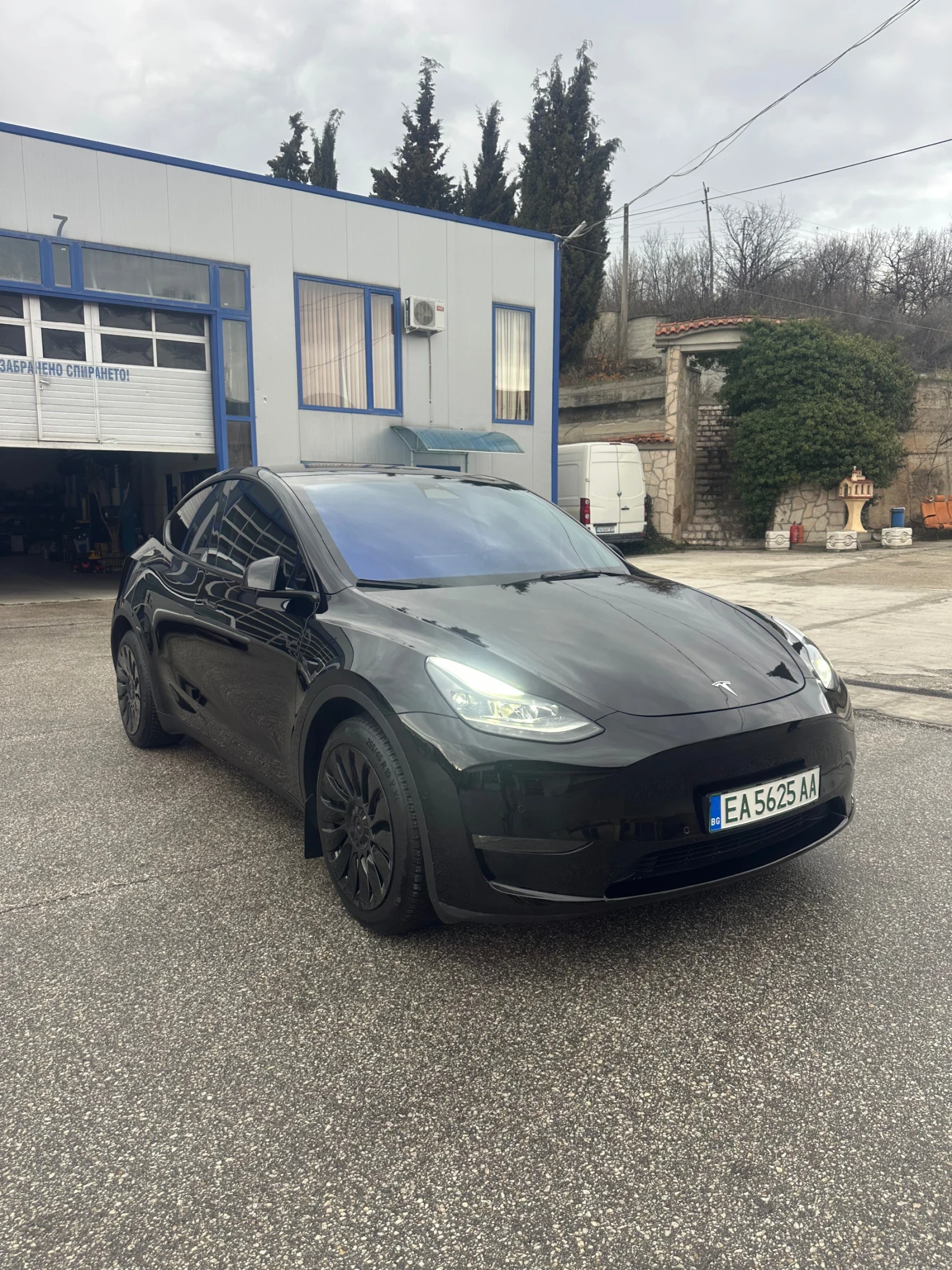 Tesla Model Y Long Range * Гаранция! 59000км * Европейска, снимка 5 - Автомобили и джипове - 54044785