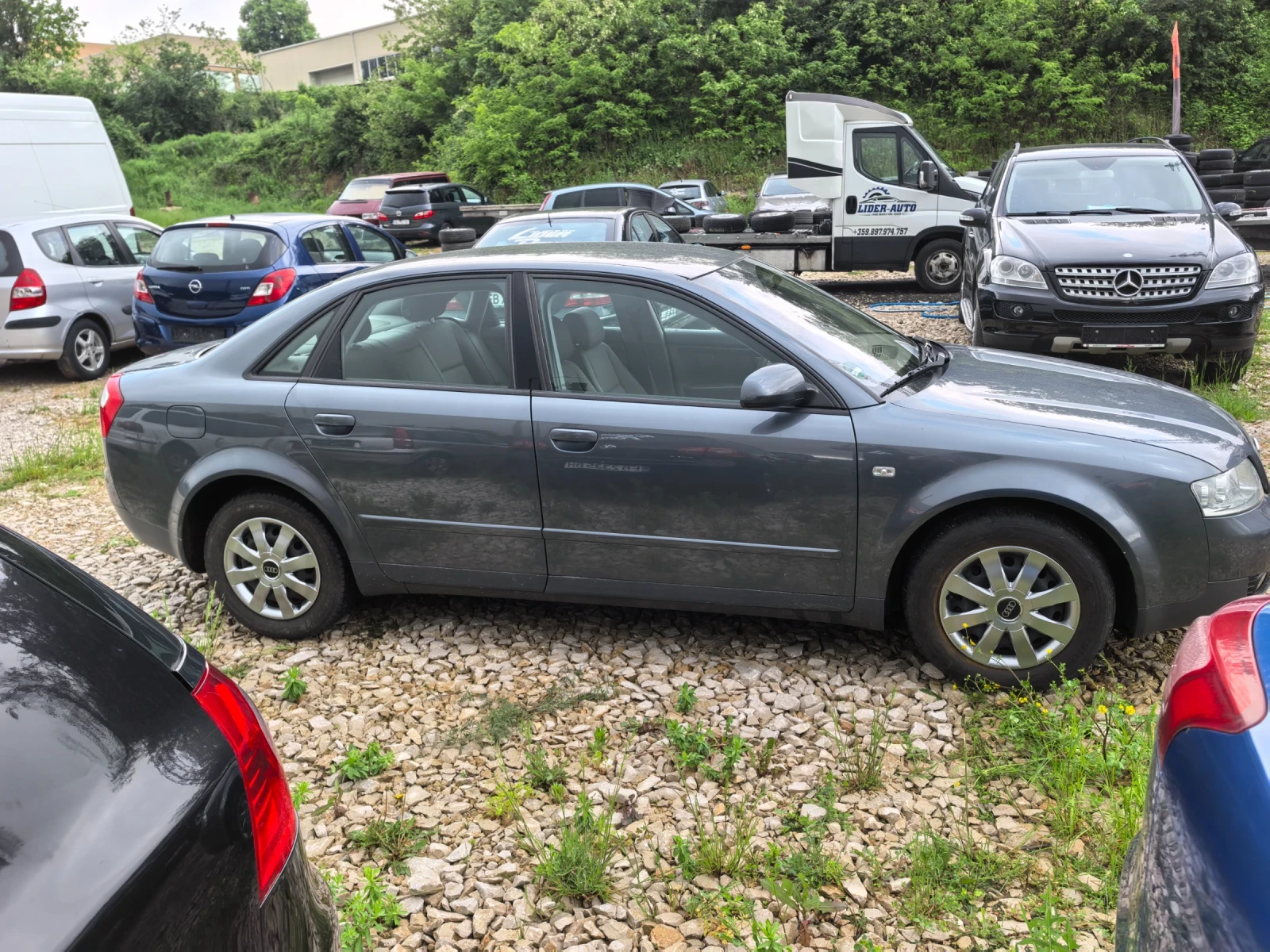 Audi A4 2.0i НОВ ВНОС!!!, снимка 6 - Автомобили и джипове - 54644829