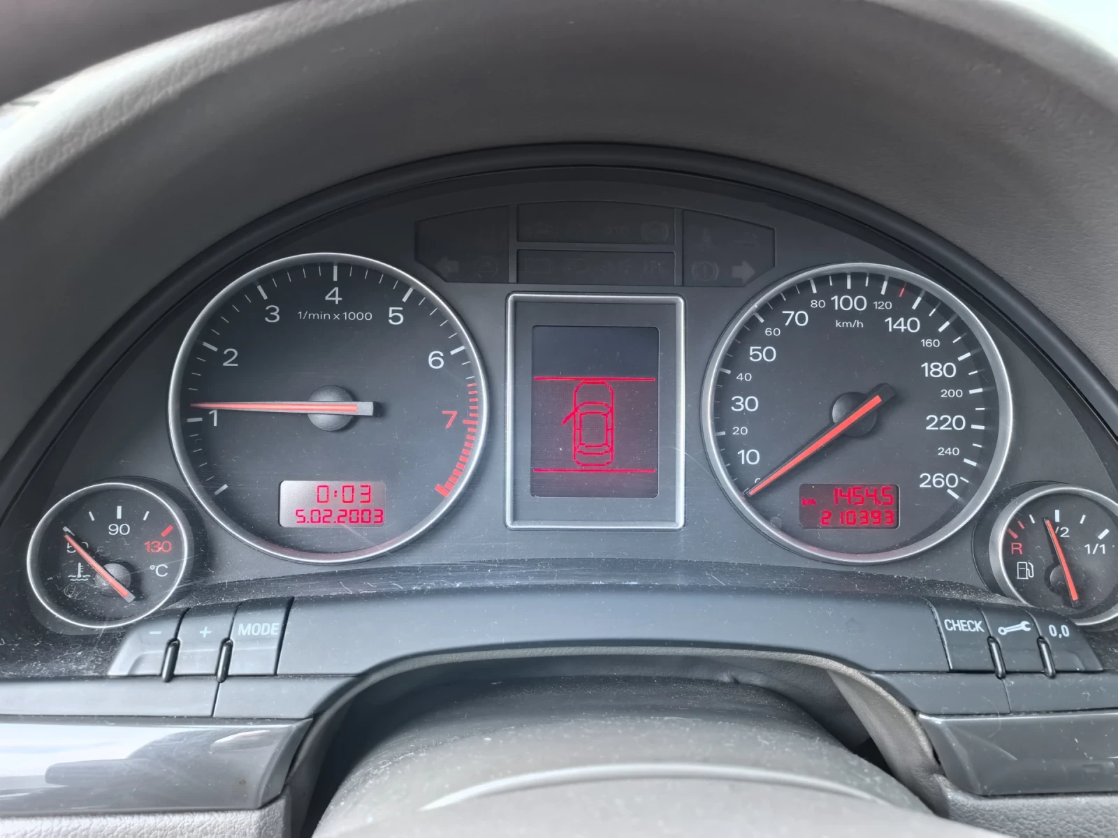 Audi A4 2.0i НОВ ВНОС!!!, снимка 11 - Автомобили и джипове - 54644829