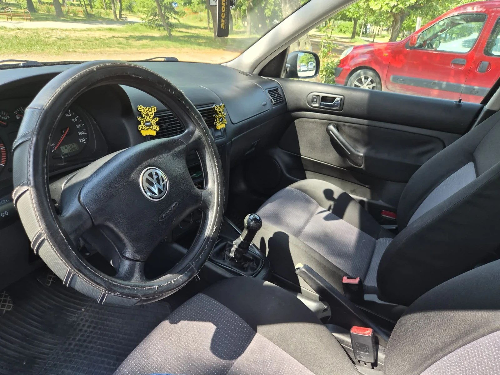VW Golf 4, снимка 6 - Автомобили и джипове - 54683796
