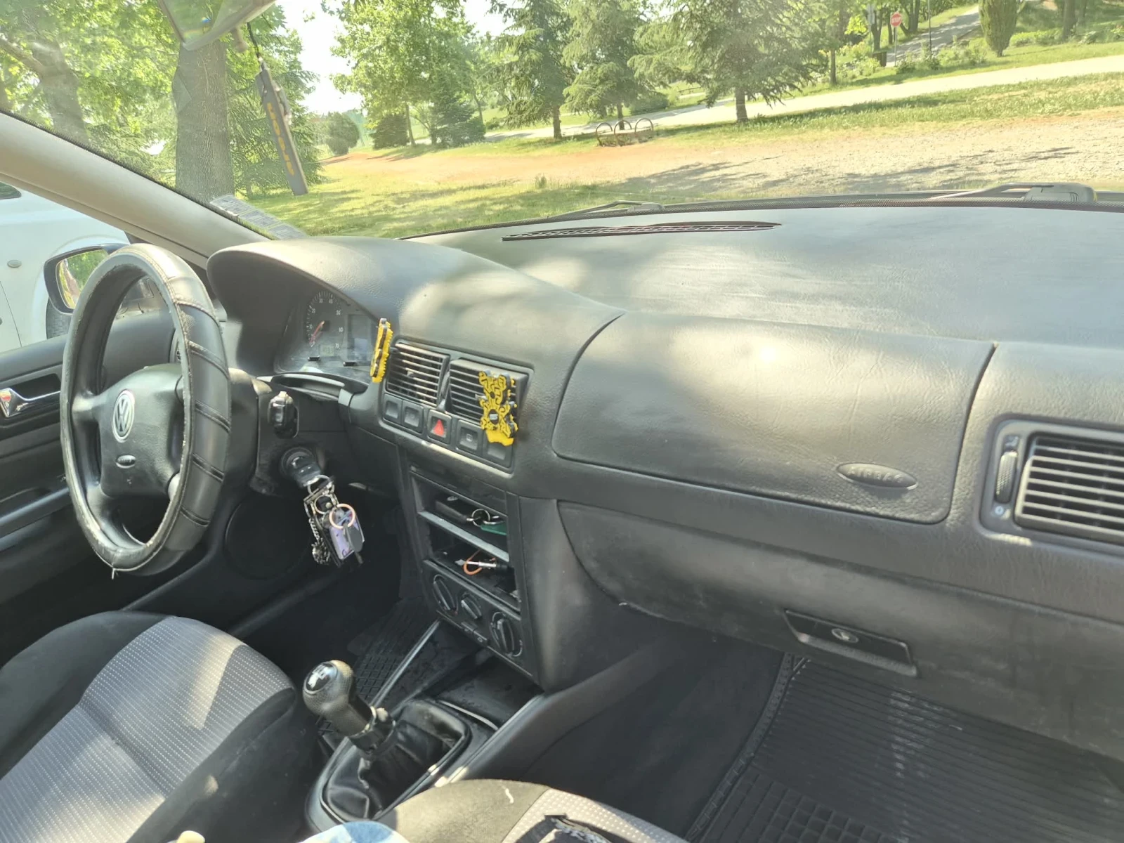 VW Golf 4, снимка 5 - Автомобили и джипове - 54683796