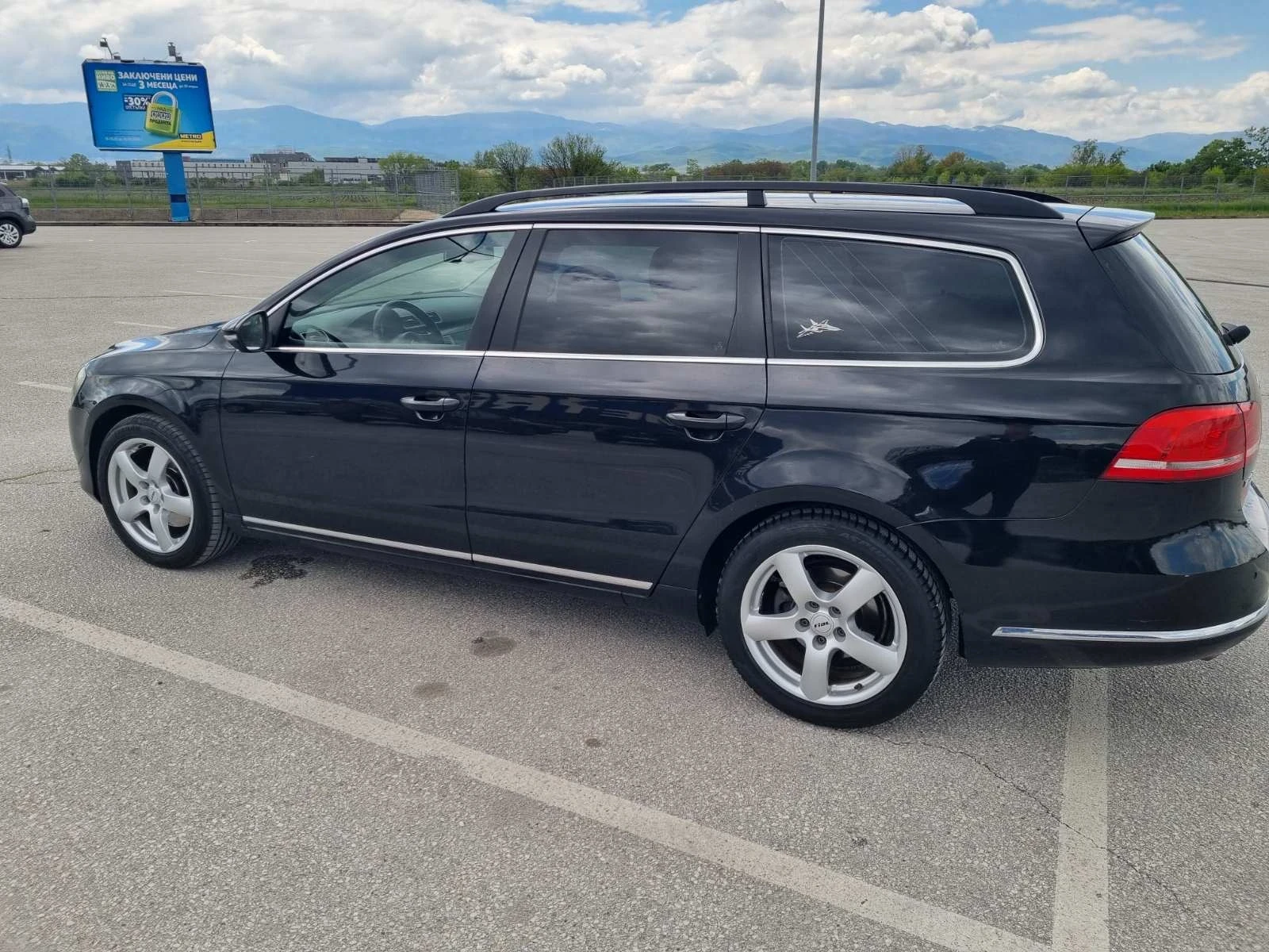 VW Passat 2.0 TDI, снимка 3 - Автомобили и джипове - 54752754