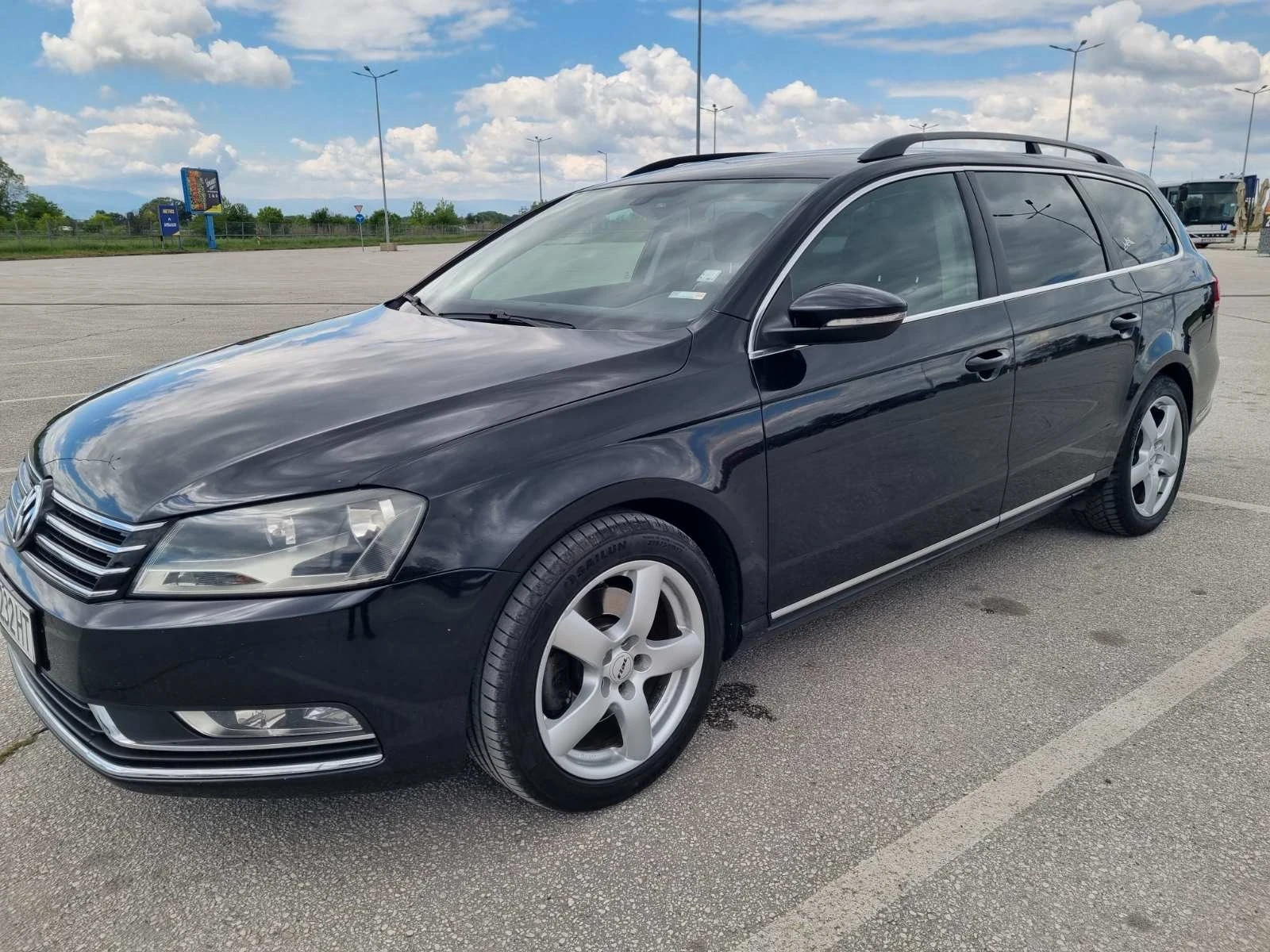 VW Passat 2.0 TDI, снимка 5 - Автомобили и джипове - 54752754