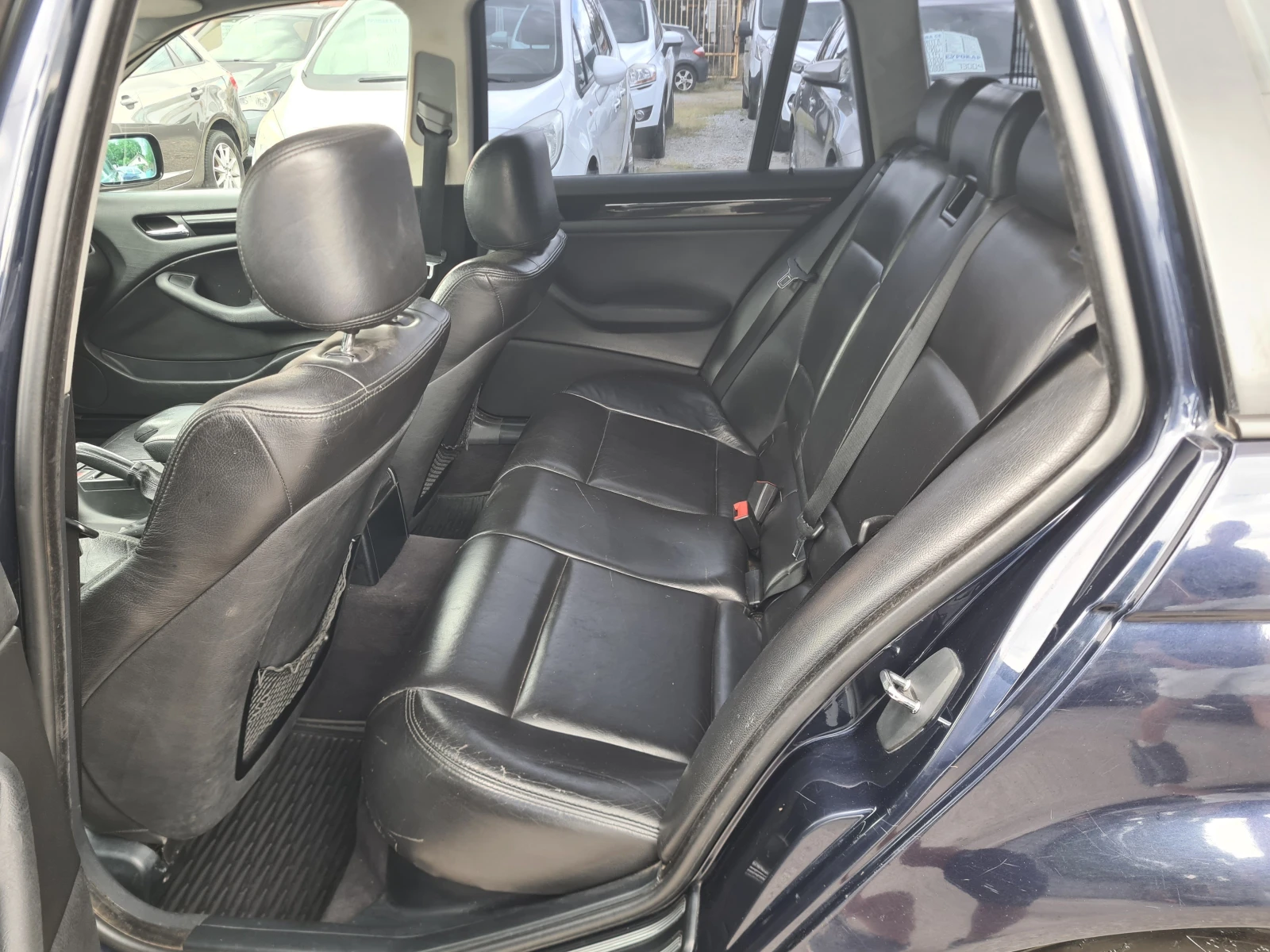 BMW 330 XD-M Pack.-204k.c., снимка 11 - Автомобили и джипове - 54893278