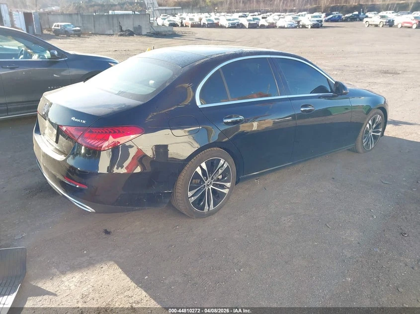 Mercedes-Benz C 300 2.0l 4Matic, снимка 4 - Автомобили и джипове - 55397813