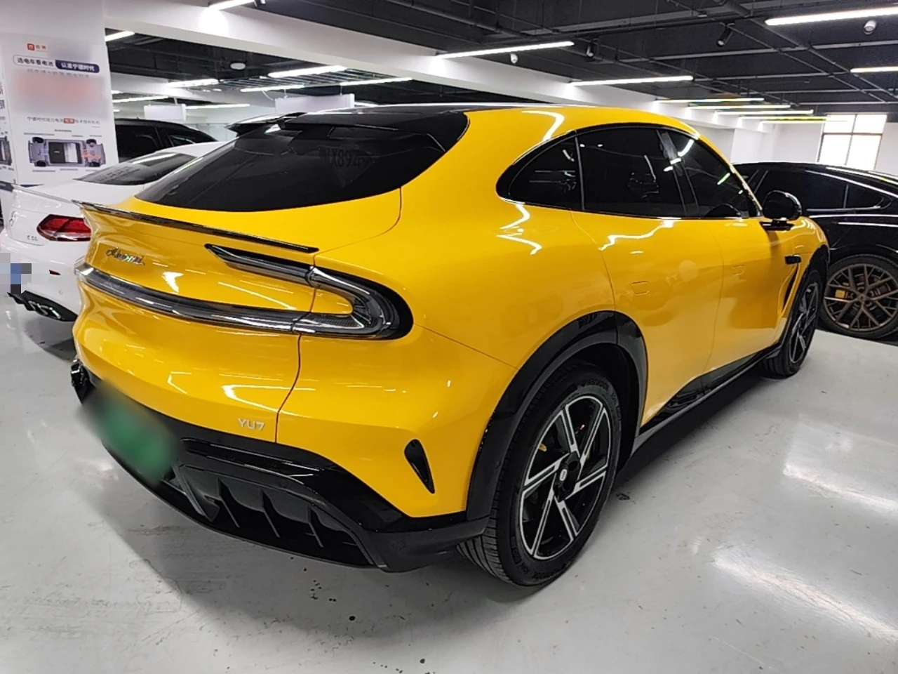 Xiaomi YU7 Xiaomi Auto YU7 2025 Ultra-Long Range Rear-Wheel D, снимка 3 - Автомобили и джипове - 55623286