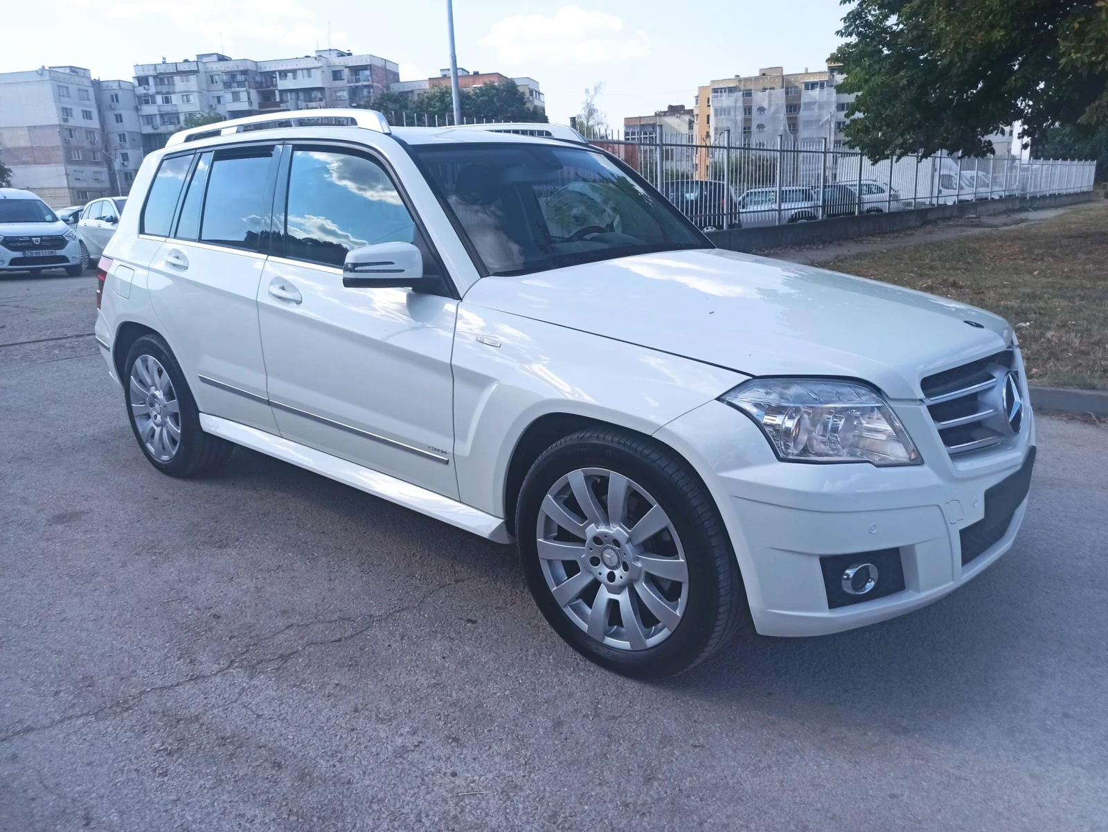 Mercedes-Benz GLK 220CDI, снимка 3 - Автомобили и джипове - 55638072