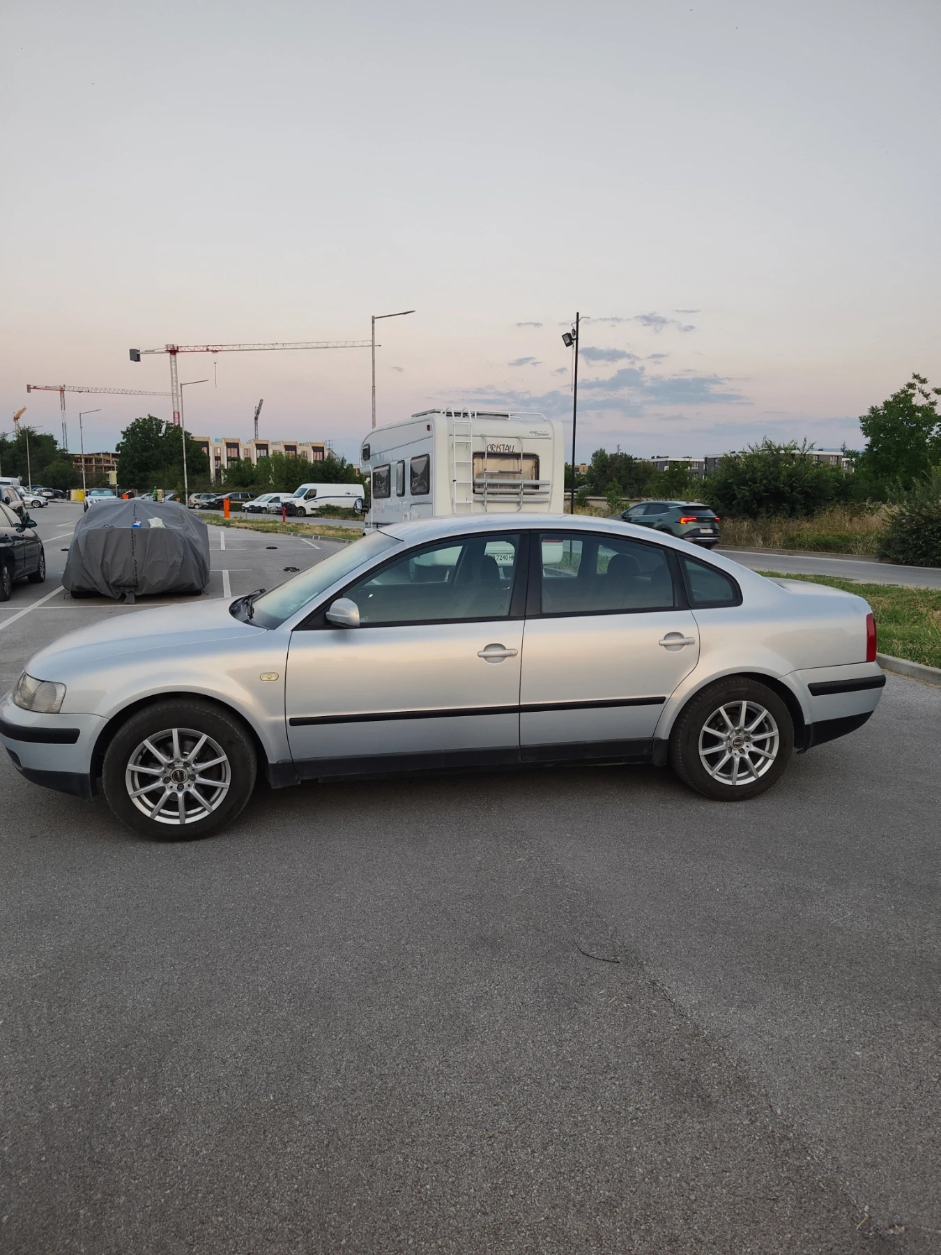 VW Passat 1.9 TDI 110кс, снимка 3 - Автомобили и джипове - 55792890