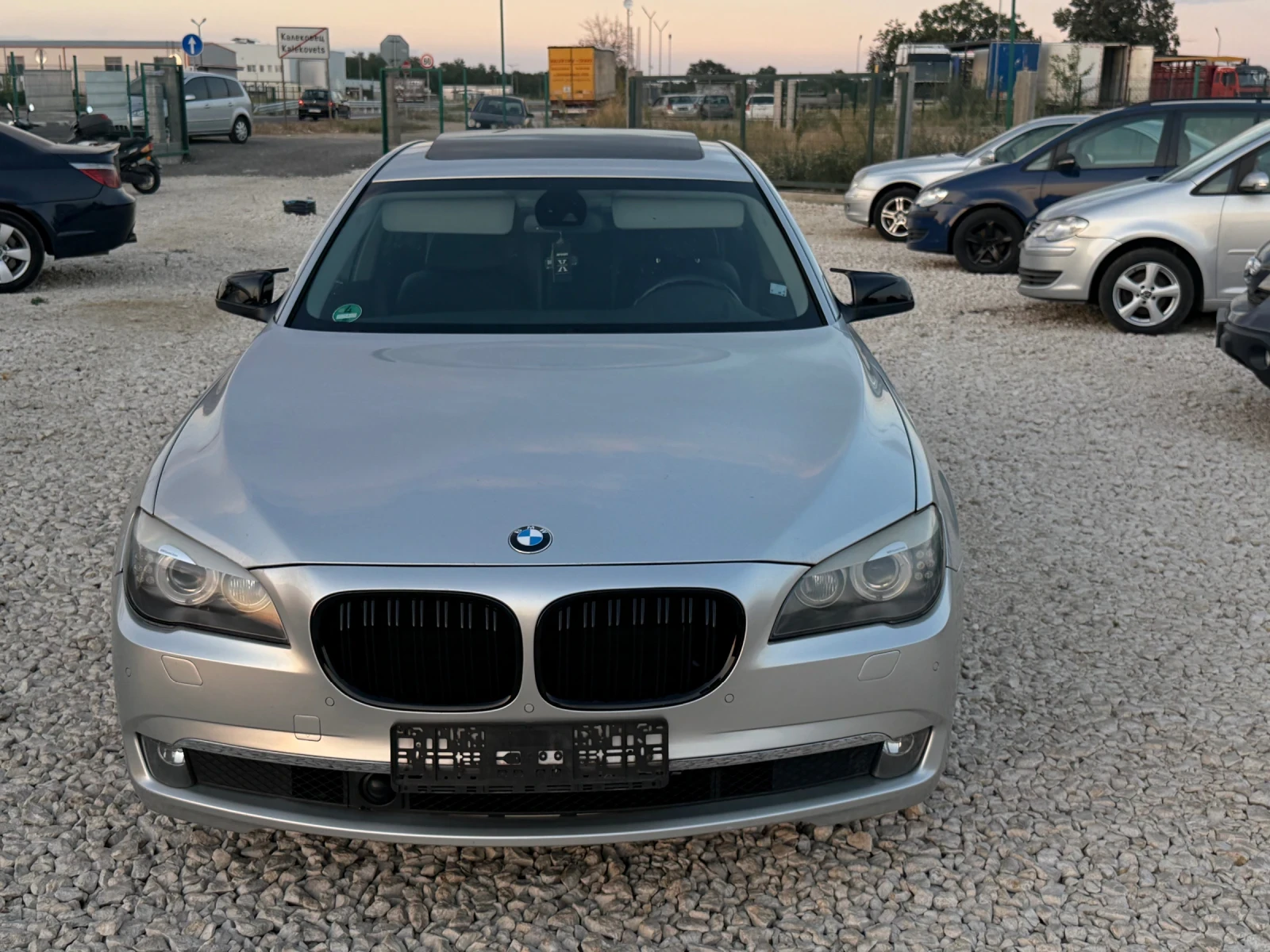 BMW 730 Full Maxx, снимка 3 - Автомобили и джипове - 55876956