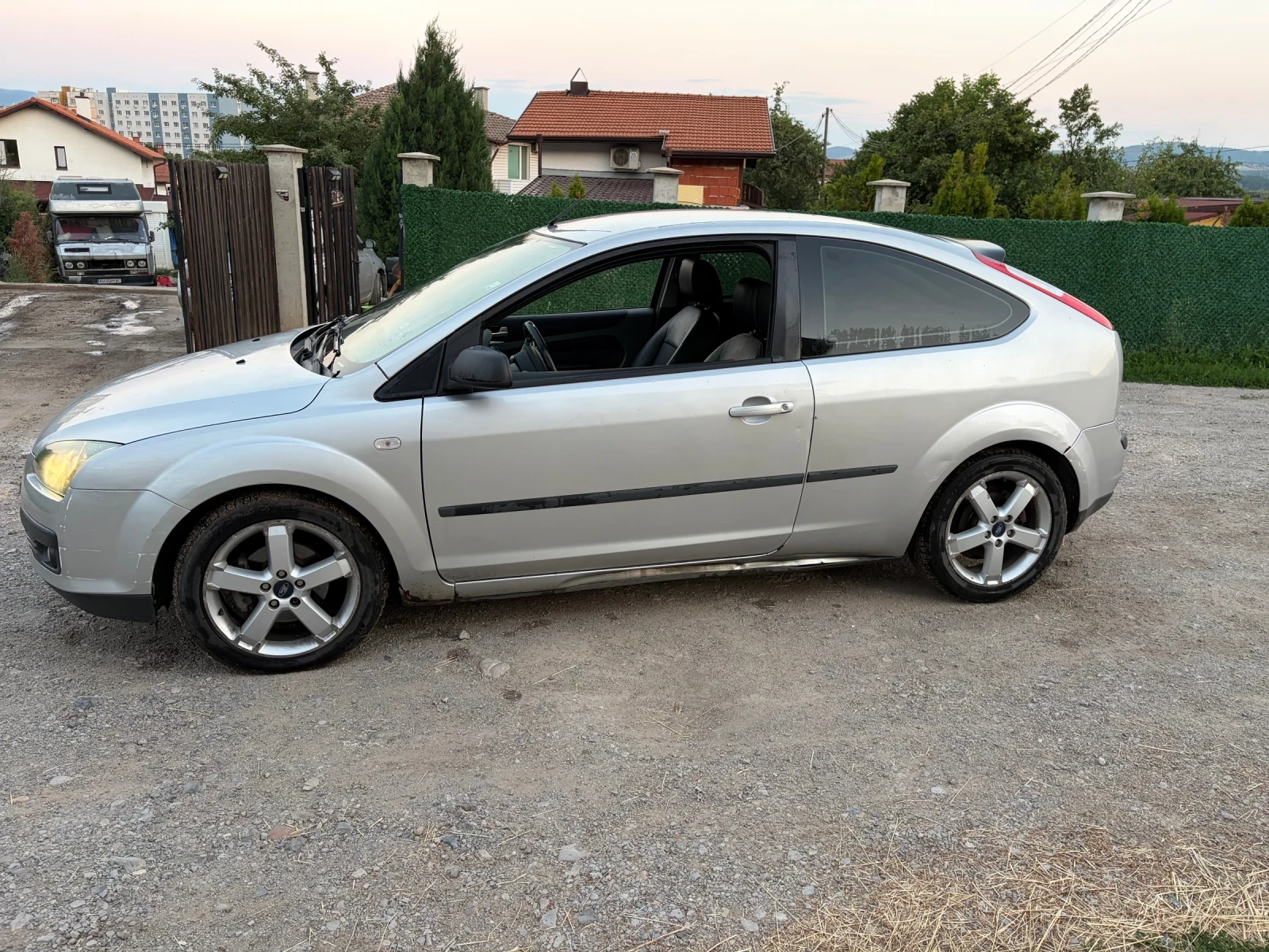 Ford Focus 1.6 дизел, снимка 6 - Автомобили и джипове - 56021448