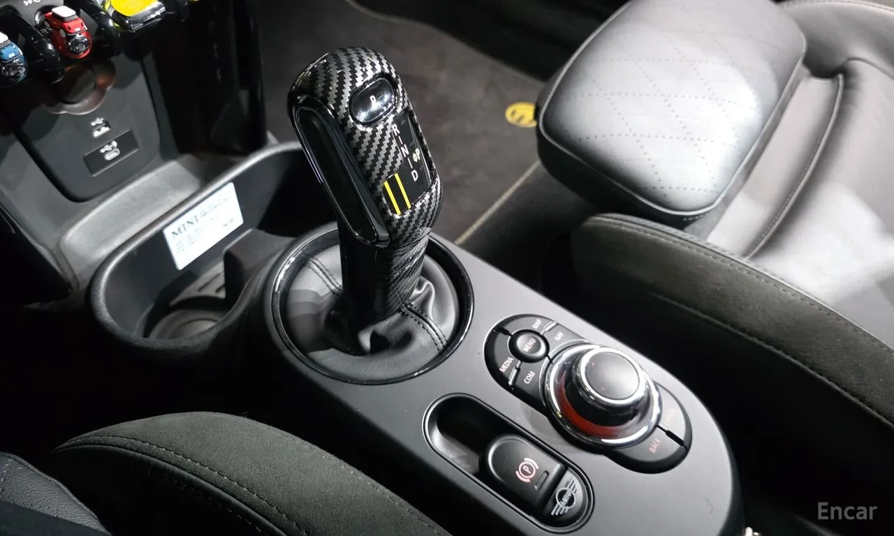Mini Cooper SE/ДИСТРОНИК/HUD/КРАЙНА ЦЕНА, снимка 16 - Автомобили и джипове - 56121544