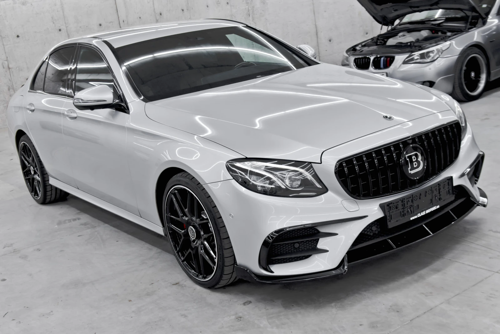 Mercedes-Benz E 220 D 4 MATIC BRABUS, снимка 3 - Автомобили и джипове - 56443390