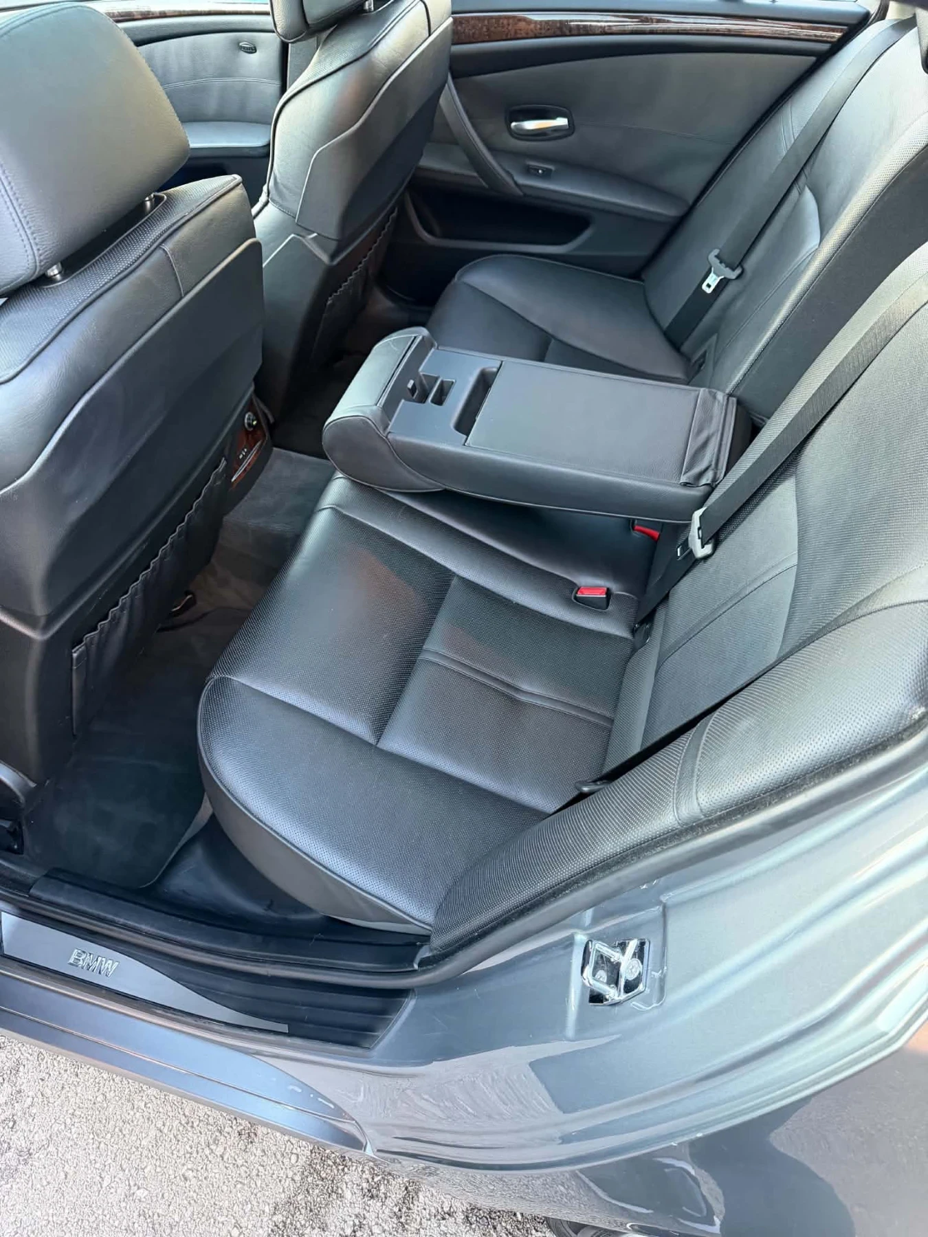 BMW 530 530 Xdrive, снимка 6 - Автомобили и джипове - 56570091