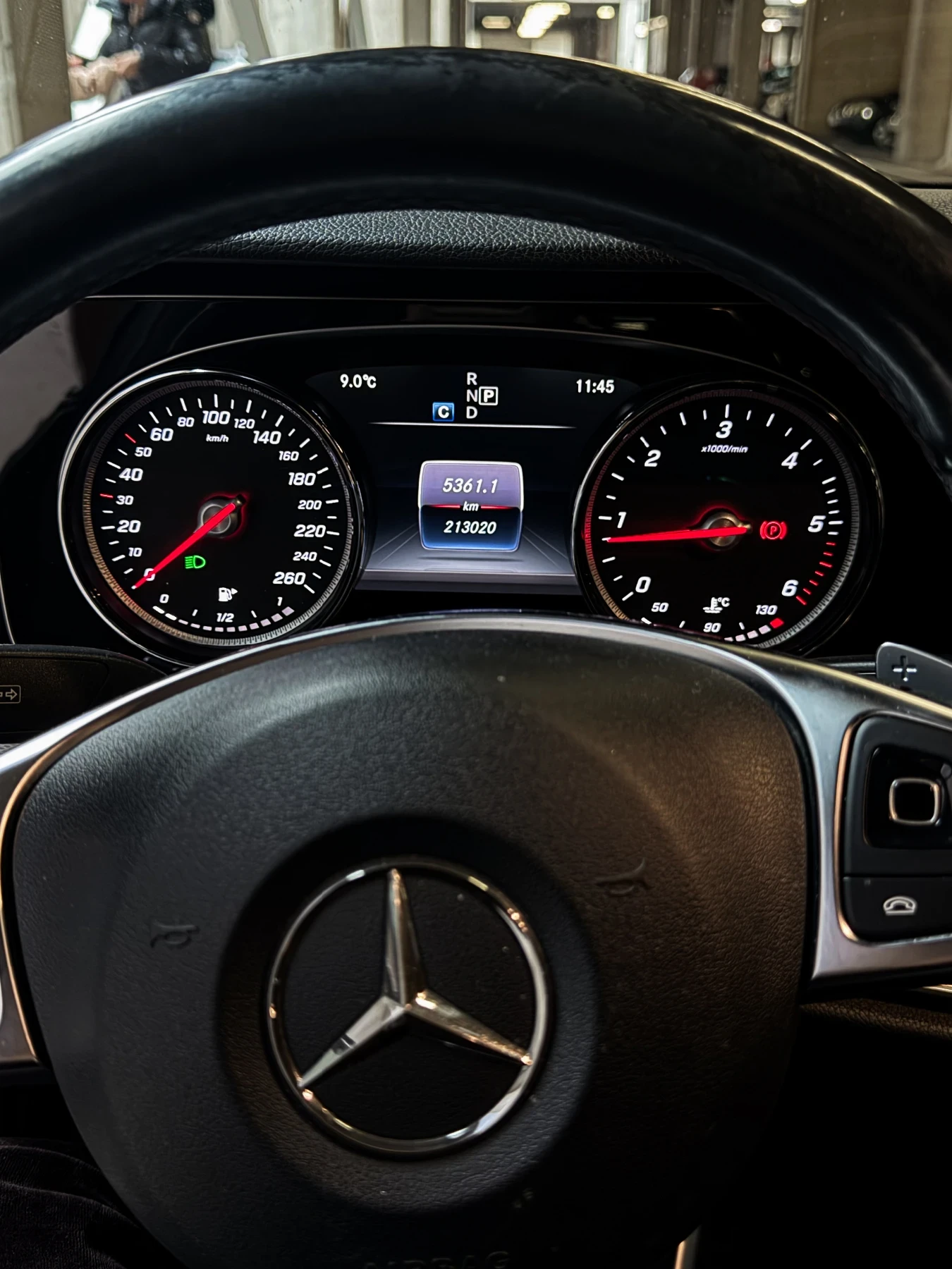 Mercedes-Benz E 220 W213, снимка 8 - Автомобили и джипове - 56636357