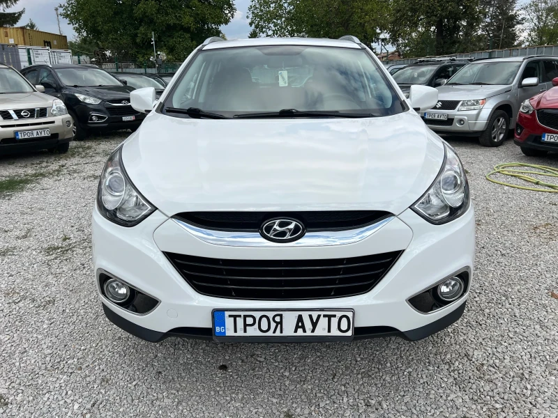 Hyundai IX35 2.0* 4x4* АВТОМАТИК* * КОЖА* , снимка 2 - Автомобили и джипове - 47065402