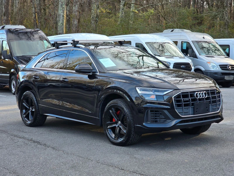 Audi Q8 PREMIUM 3.0TFSI/ПАНО/КАМЕРА/М.ТОЧ, снимка 3 - Автомобили и джипове - 49480114