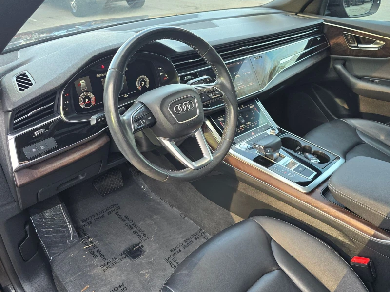 Audi Q8 PREMIUM 3.0TFSI/ПАНО/КАМЕРА/М.ТОЧ, снимка 9 - Автомобили и джипове - 49187414