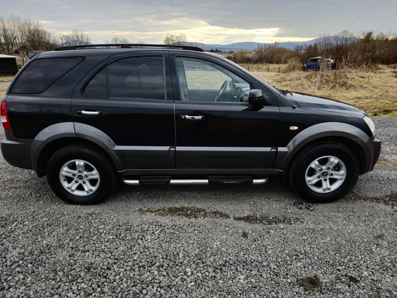 Kia Sorento 2.5 , снимка 4 - Автомобили и джипове - 49274912