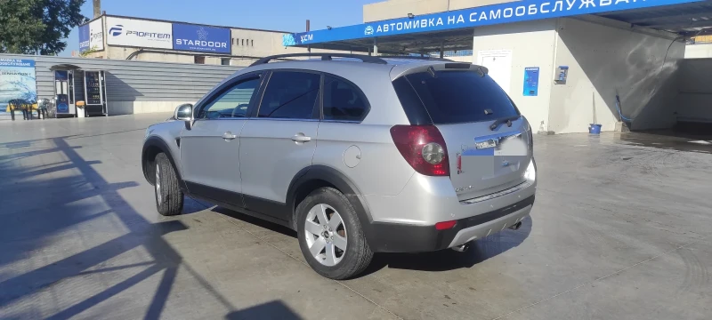 Chevrolet Captiva 2.0, снимка 5 - Автомобили и джипове - 51763583