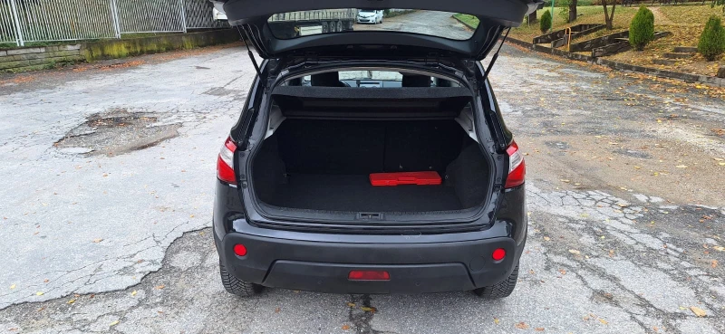 Nissan Qashqai 1.5dci 110к.с, снимка 5 - Автомобили и джипове - 52078816