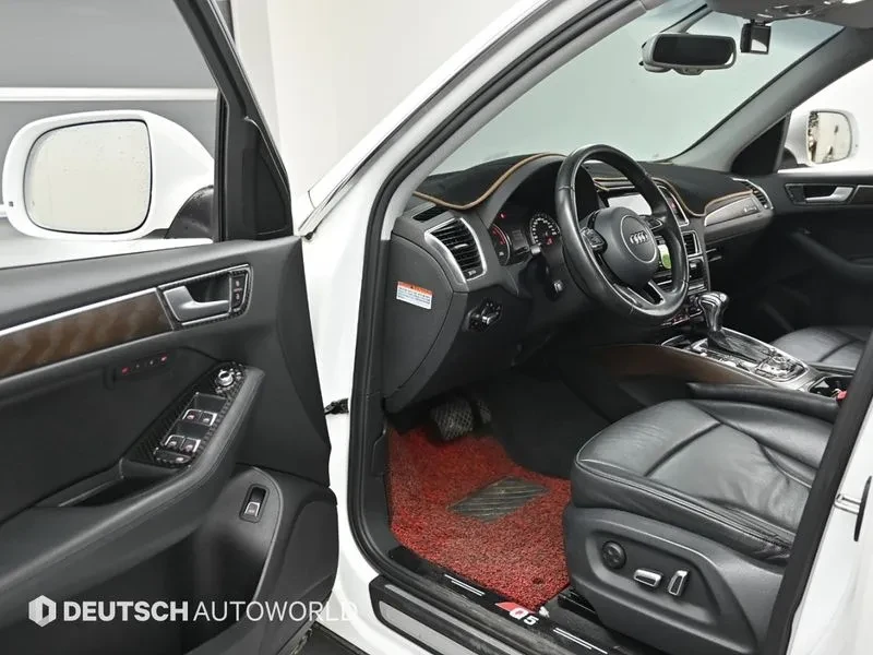 Audi Q5 3.0 TDI Quattro, снимка 11 - Автомобили и джипове - 55130936