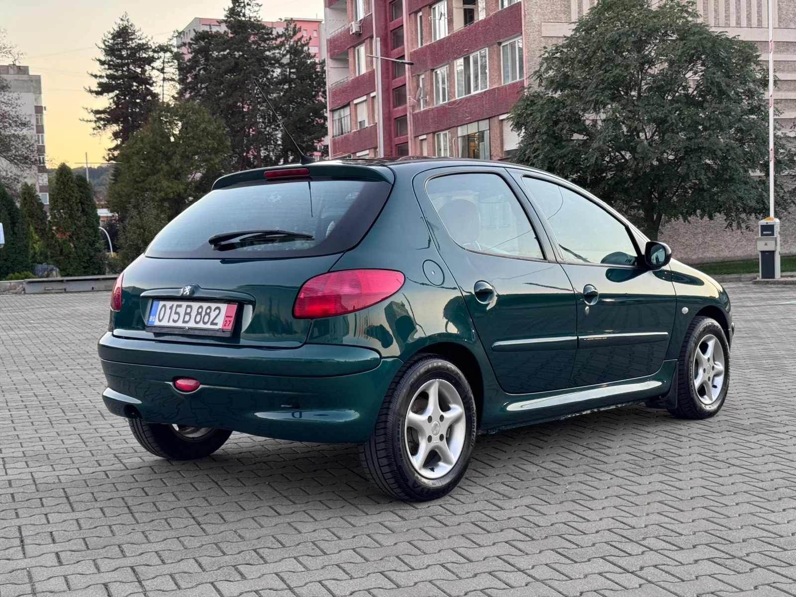 Peugeot 206 2.0HDI/90кс/ Roland Garros - изображение 4