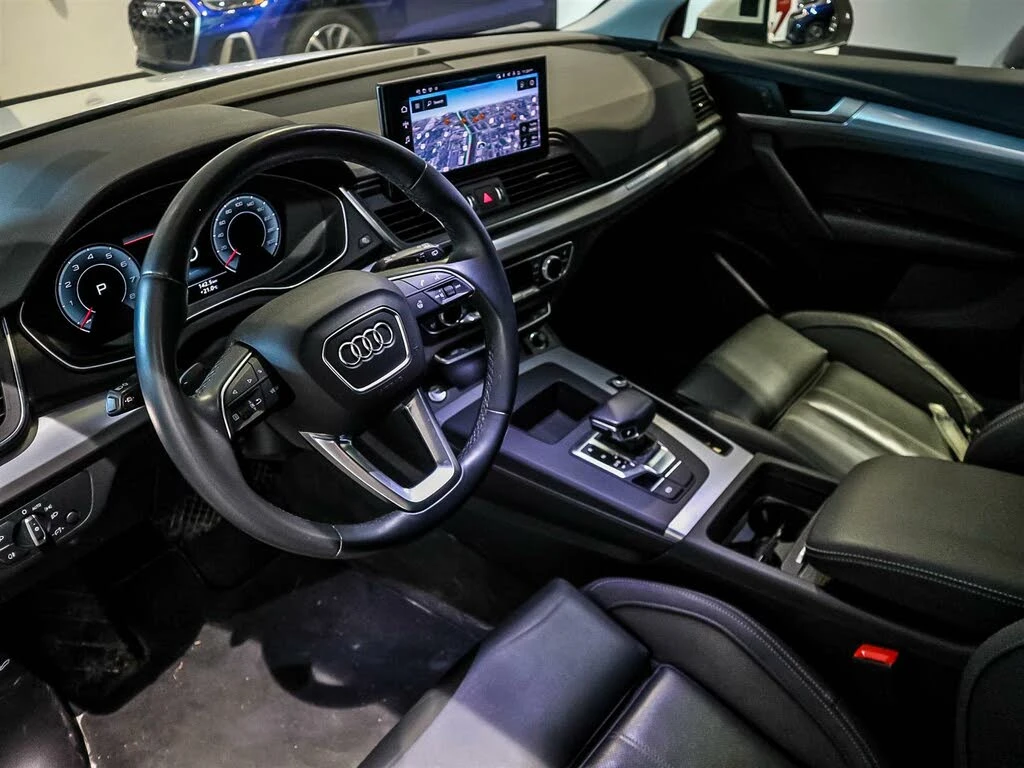 Audi Q5 * Progressiv* S-Line* АвтоКредит (ЦЕНА ДО БГ) - изображение 5