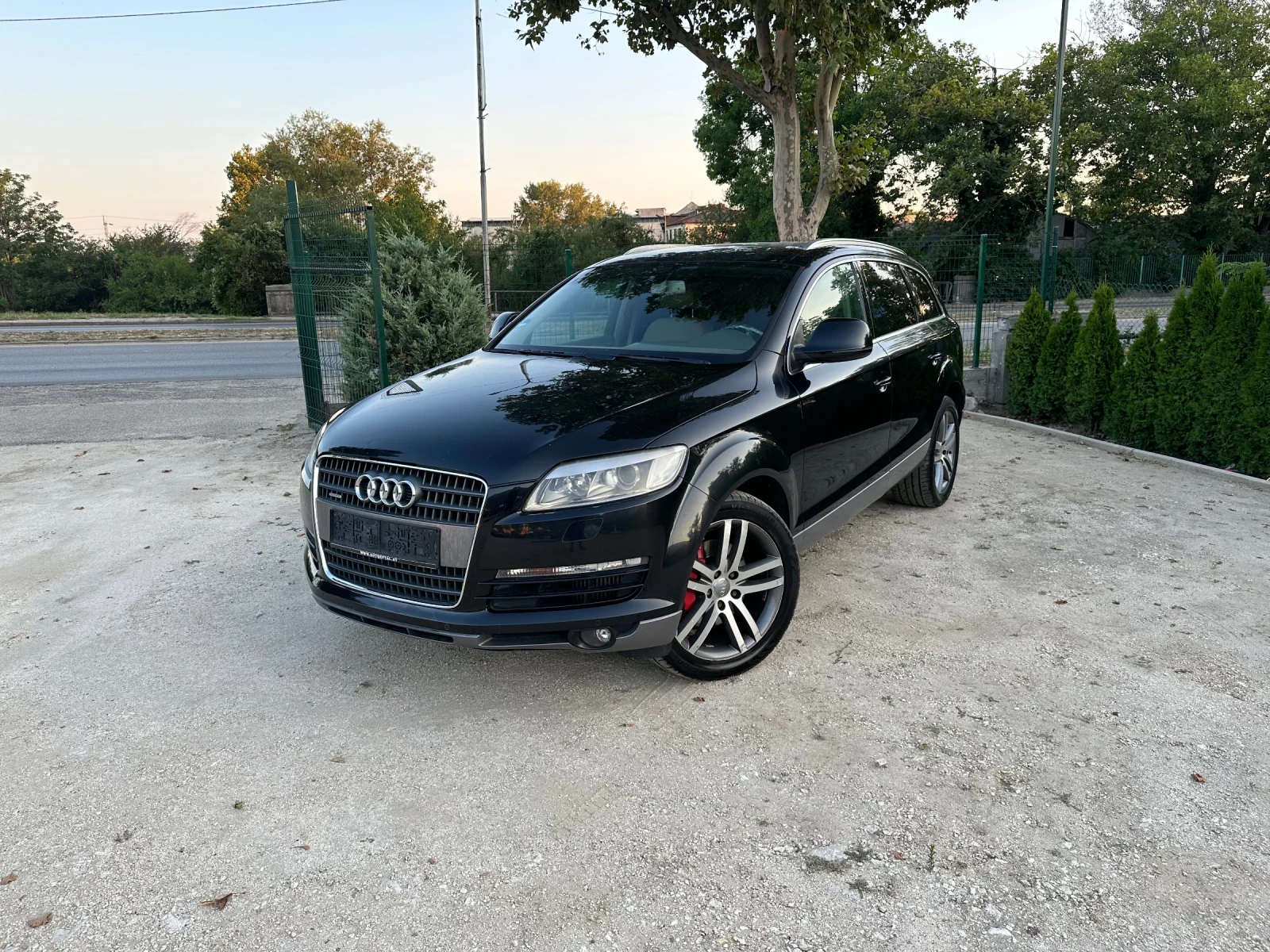 Audi Q7 3.0* 7-Места* Bose* Navi*  - изображение 3