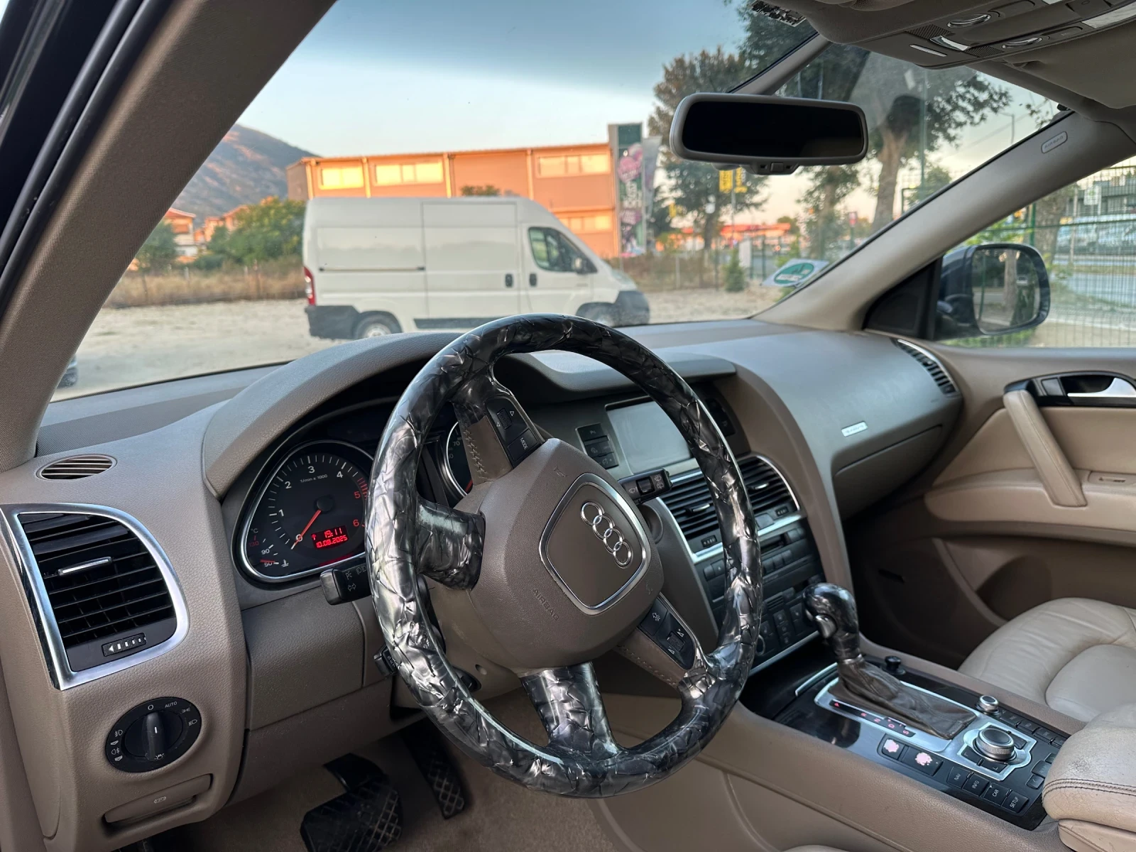 Audi Q7 3.0* 7-Места* Bose* Navi*  - изображение 6