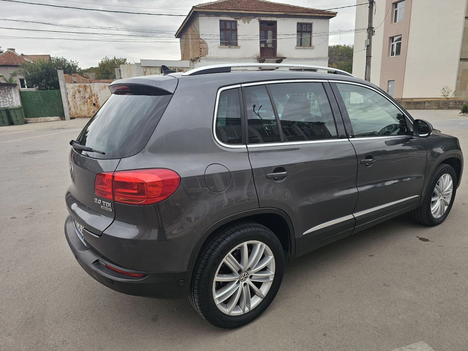 VW Tiguan Sport&Style BI-LED - изображение 4
