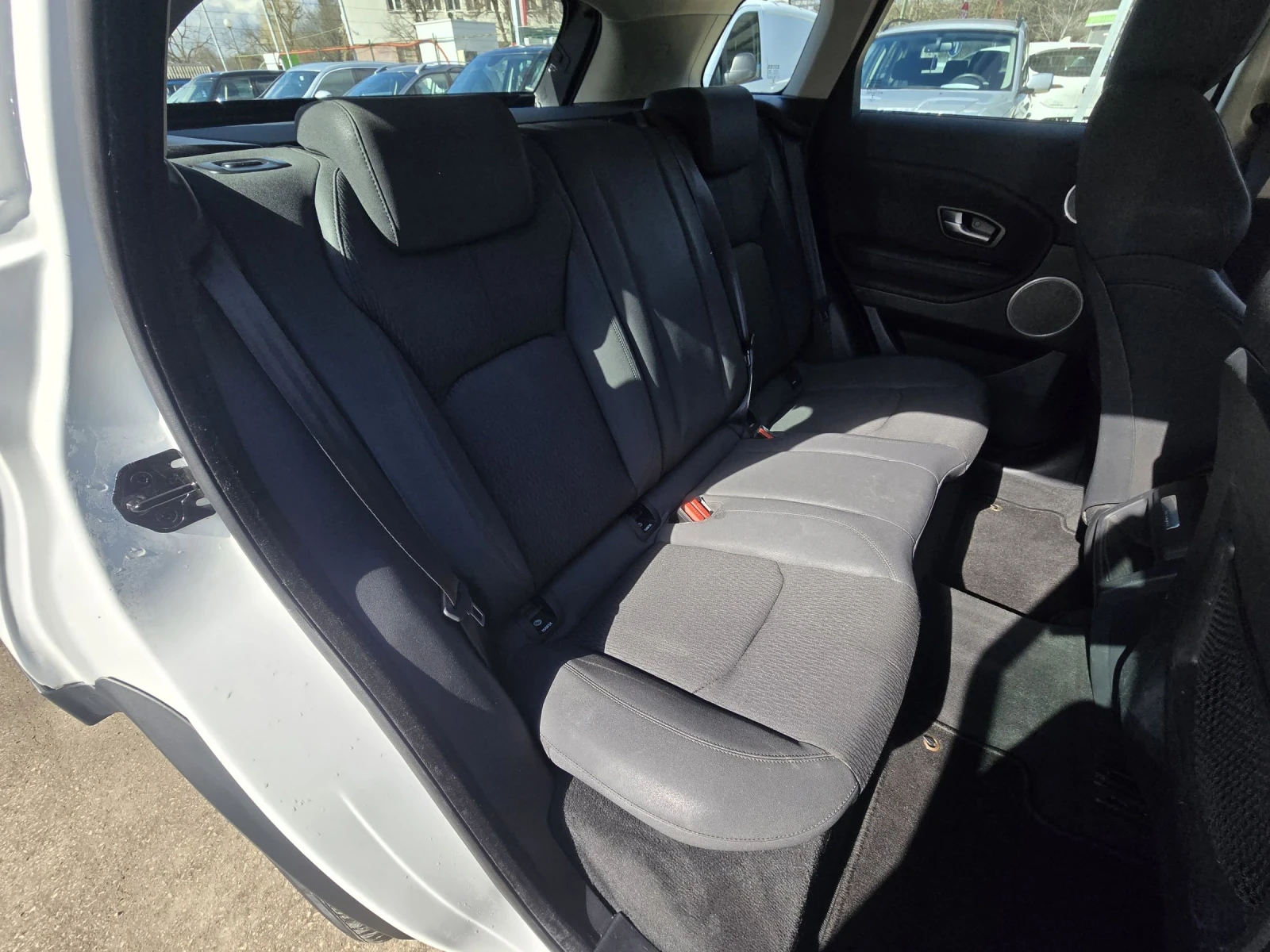 Land Rover Range Rover Evoque 2.0D 150�.�  4�4 97��� �� ��� ���������  | Mobile.bg � ����������� 14