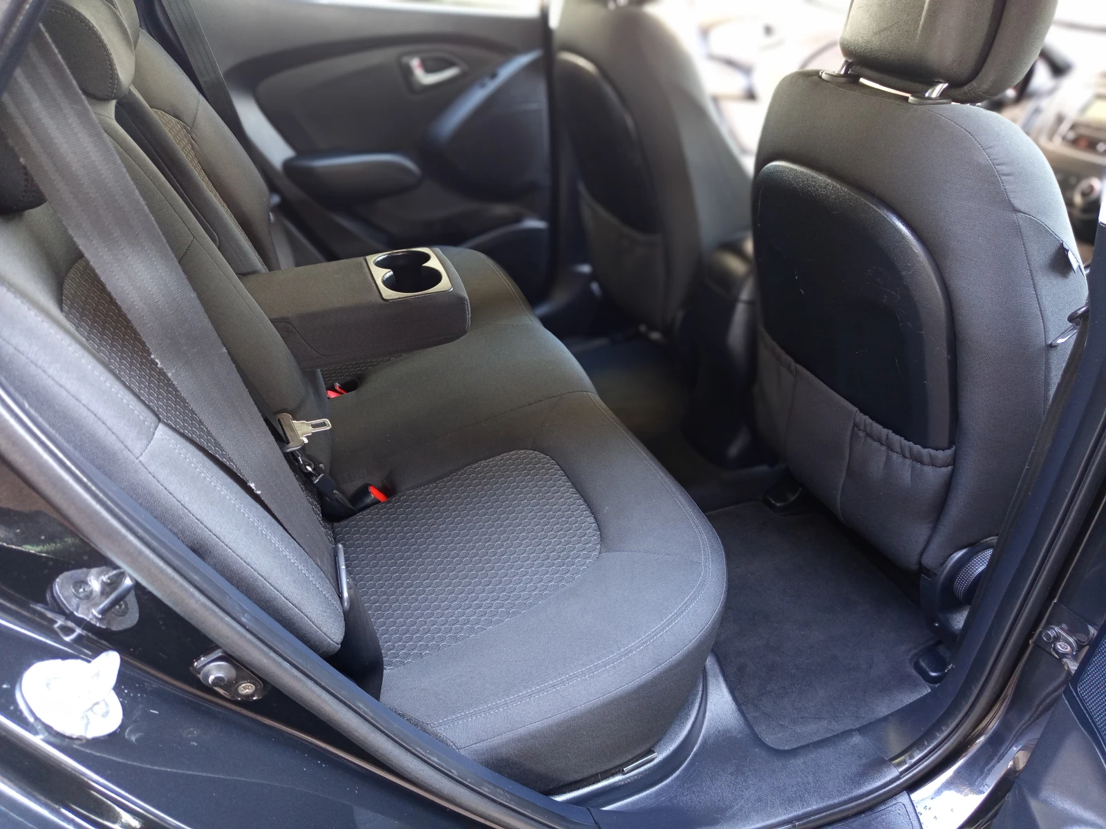 Hyundai IX35 2.0 i | Mobile.bg � ����������� 10