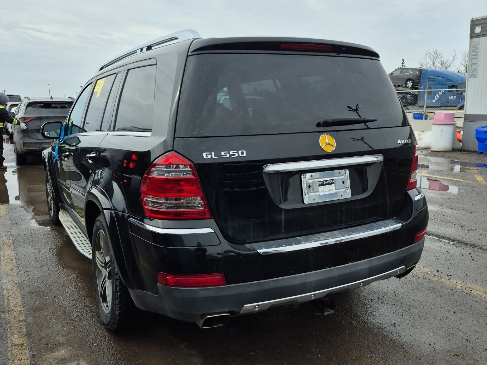 Mercedes-Benz GL 550 АВТО КРЕДИТ, снимка 4 - Автомобили и джипове - 53950766