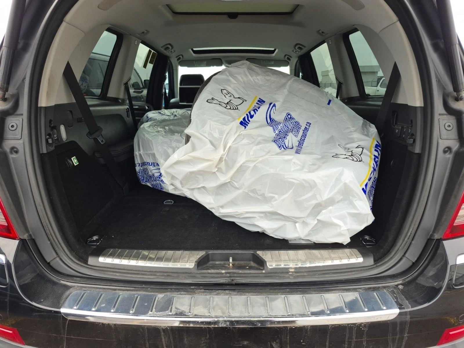 Mercedes-Benz GL 550 АВТО КРЕДИТ, снимка 5 - Автомобили и джипове - 53950766