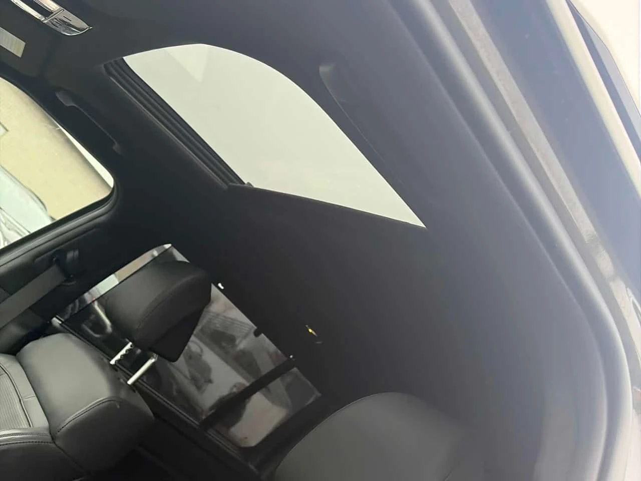 Hyundai Santa fe  Ultimate Calligraphy /360/DISTRONIC/ОБДУХВАНЕ , снимка 10 - Автомобили и джипове - 54109467