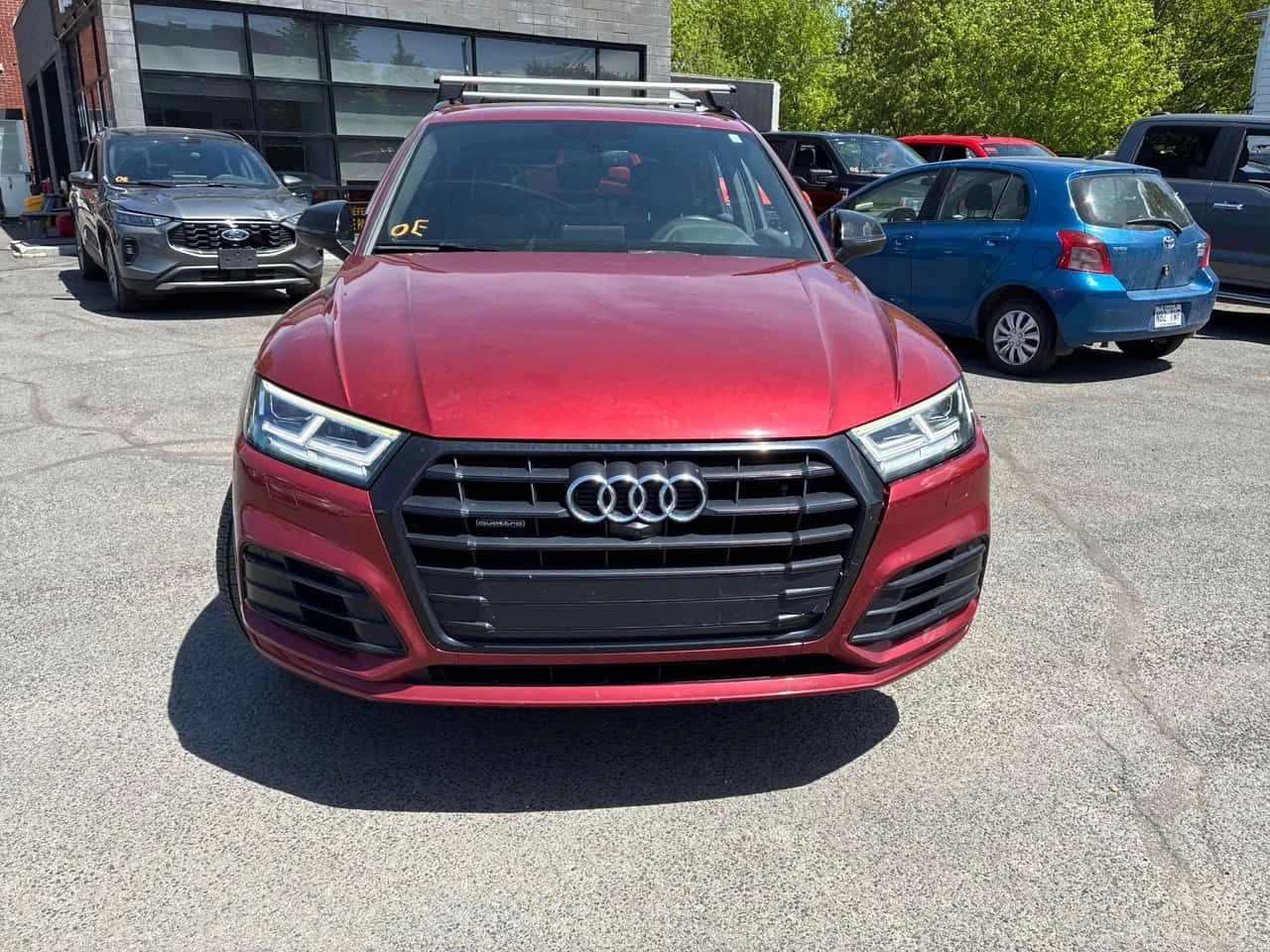 Audi Q5 * PROGRESSIV * ПАНО * ПОДГРЕВИ * KEYLESS * CARFAX, снимка 6 - Автомобили и джипове - 54623779