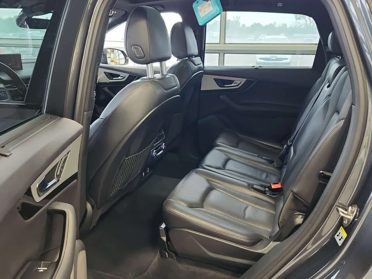Audi Q7 * TECHNIK * CARFAX * ЦЕНА ДО БГ, снимка 9 - Автомобили и джипове - 54729437