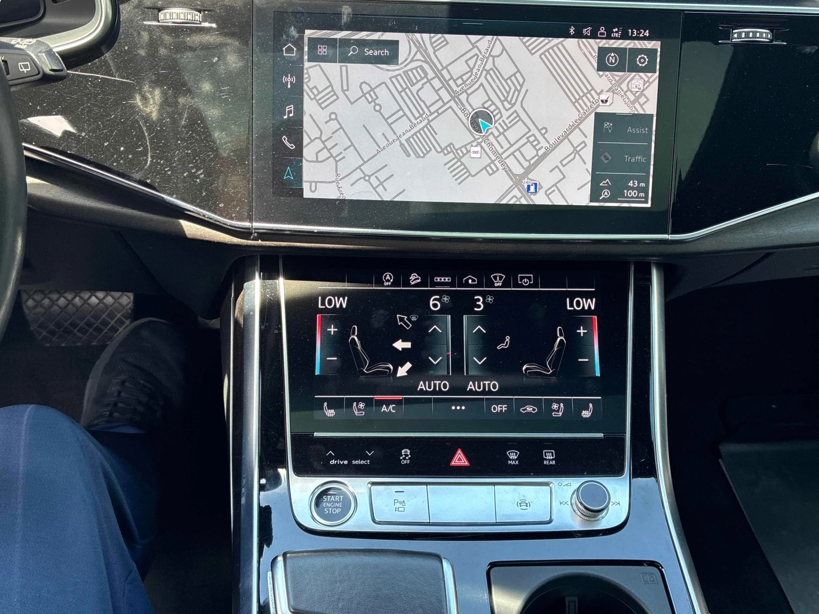 Audi Q7 TECHNIK * * CARFAX * * АВТО КРЕДИТ * * , снимка 10 - Автомобили и джипове - 54970575